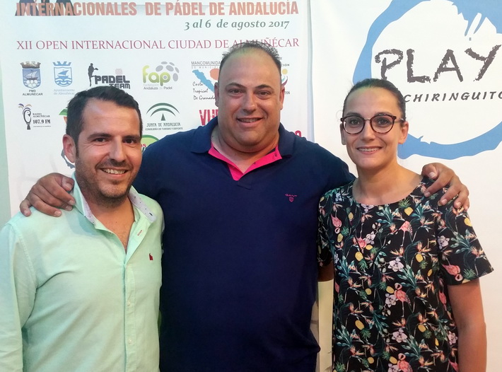 Lola y Jesus nos animan a participar en su sorteo solidario en las finales del Torneo internacional de Padel Ciudad de Almucar destinado a la Asociacin AEPMI